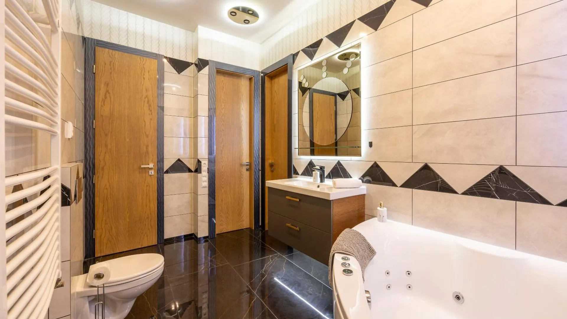 Luxury Royal Central Apartment By Prestige Homes 부다페스트
